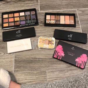 Eyeshadow bundle!